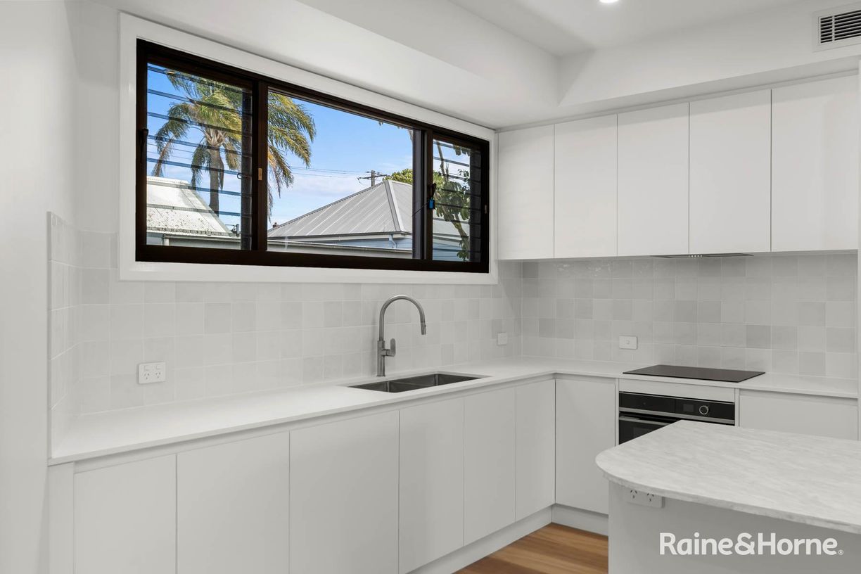 4/226 Gosford Road — photo 3 of 24