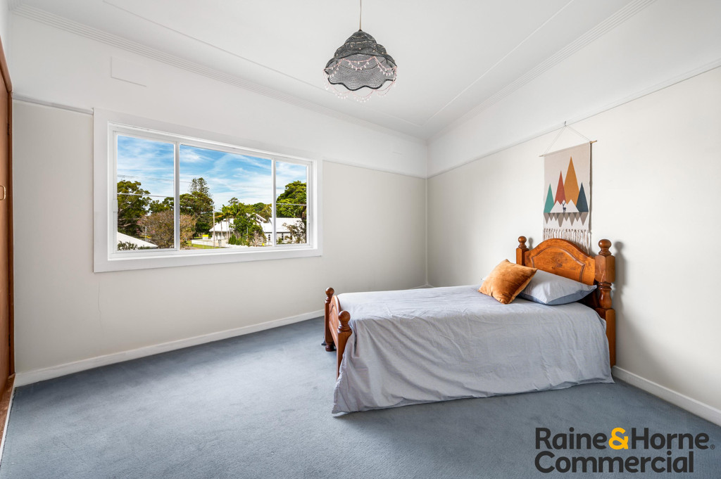 152 Myall Street — photo 6 of 21