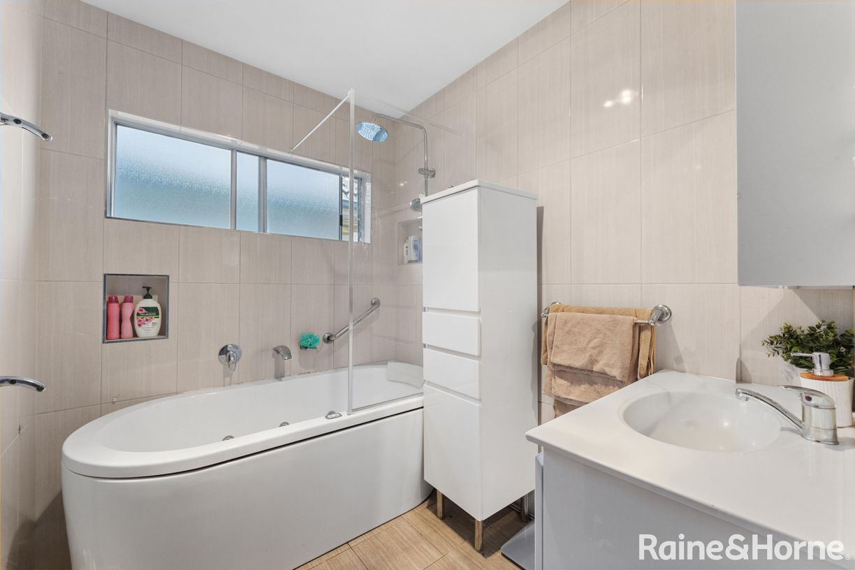 97 Wilkinson Avenue — photo 6 of 14
