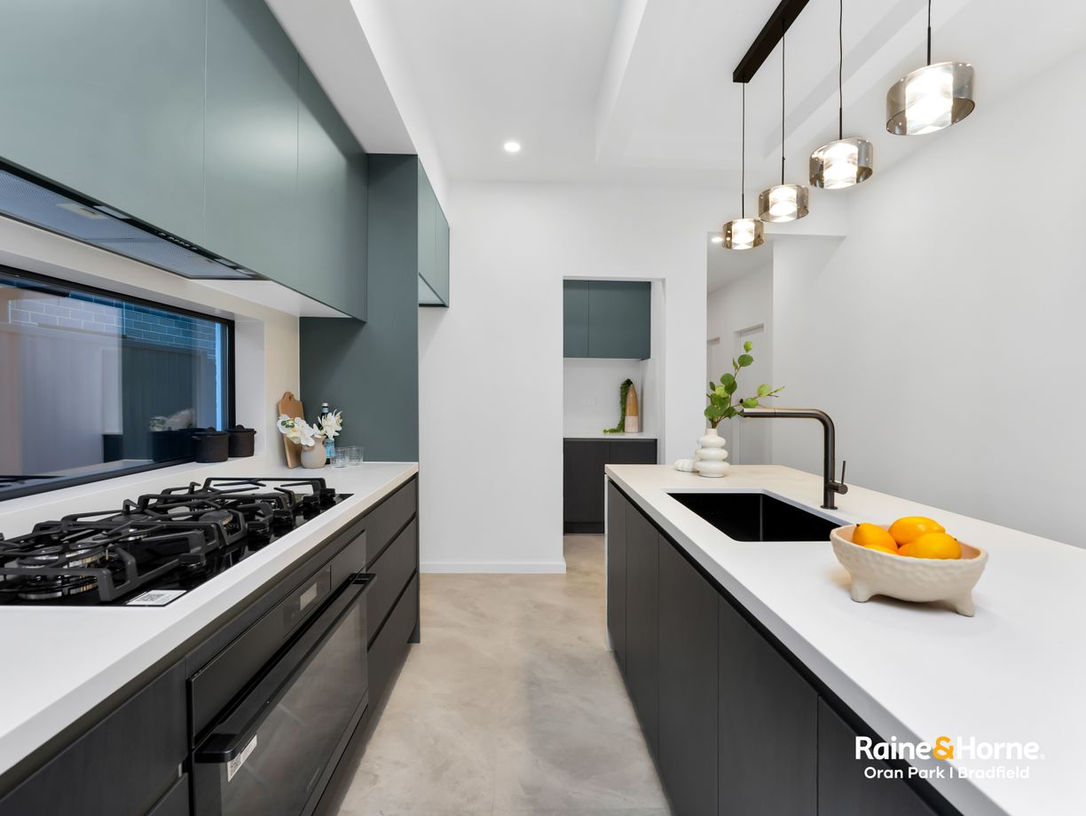 11 & 11A Carnamah Road — photo 4 of 30