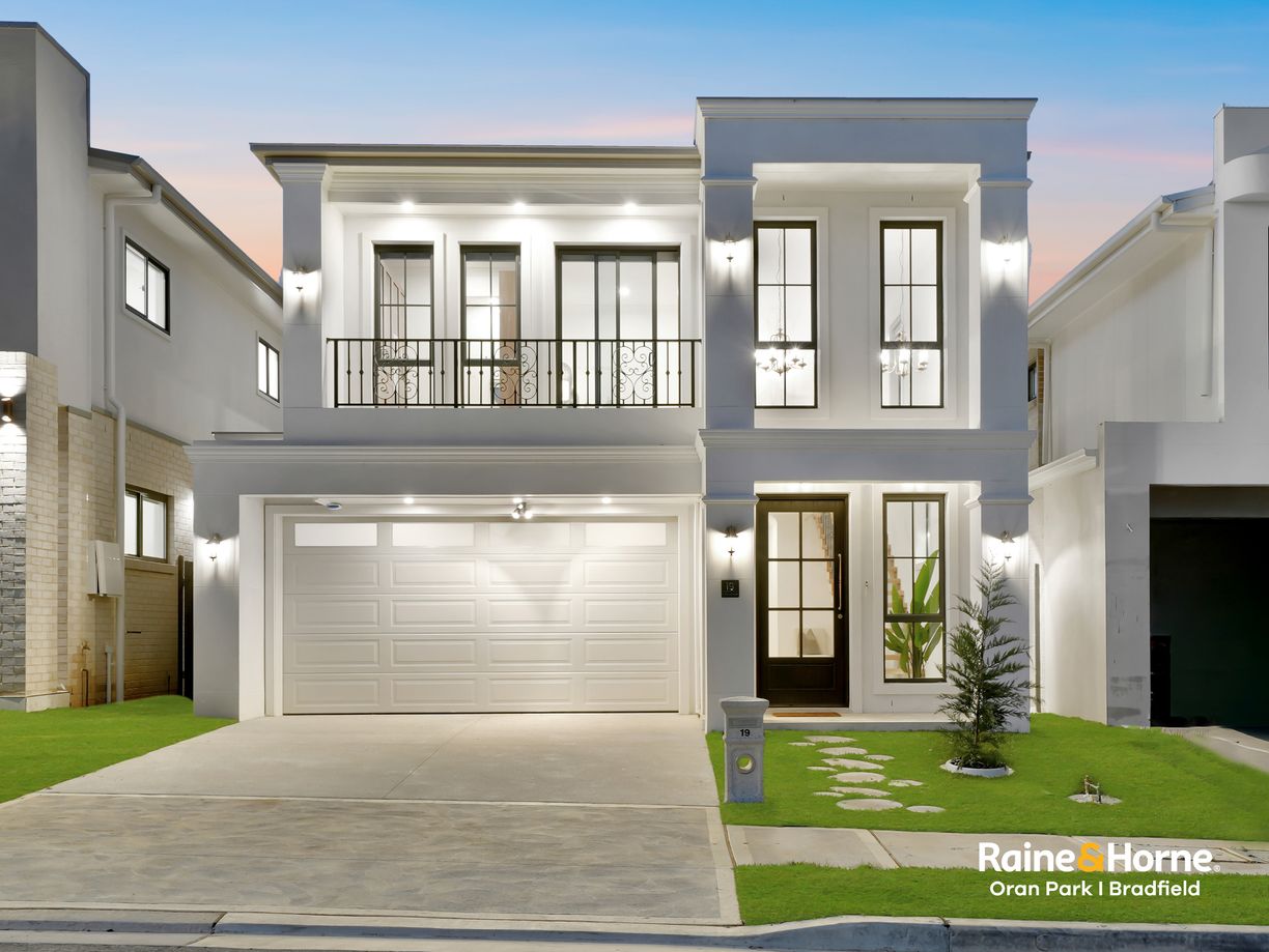 19 Carnamah Road — photo from Raine & Horne Oran Park | Bradfield