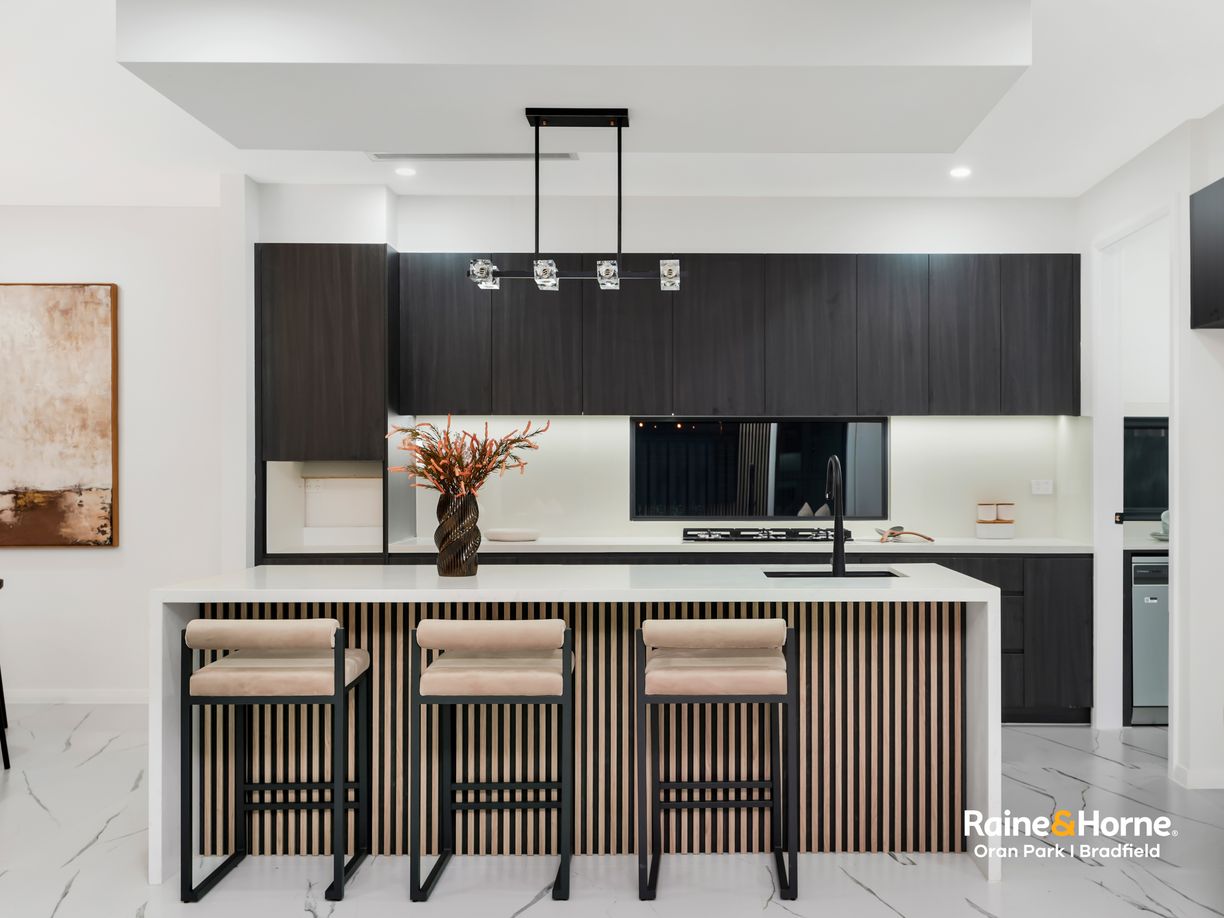 8 Bullaring Street — photo 4 of 30