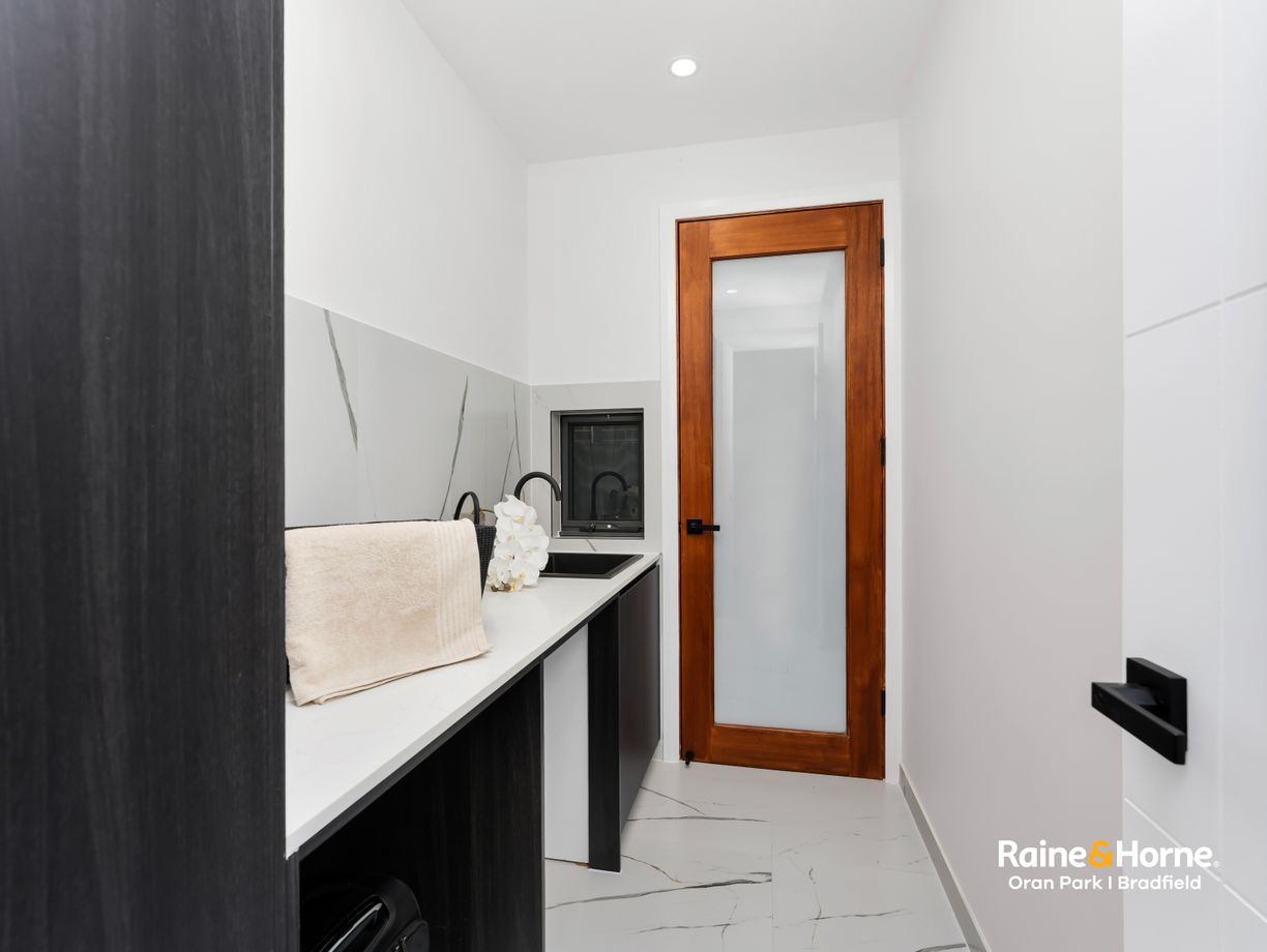 8 Bullaring Street — photo 30 of 30