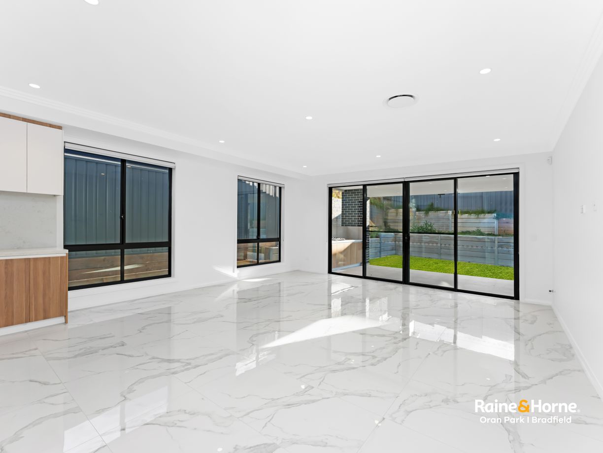 30 & 30A Cassio Way — photo 11 of 30