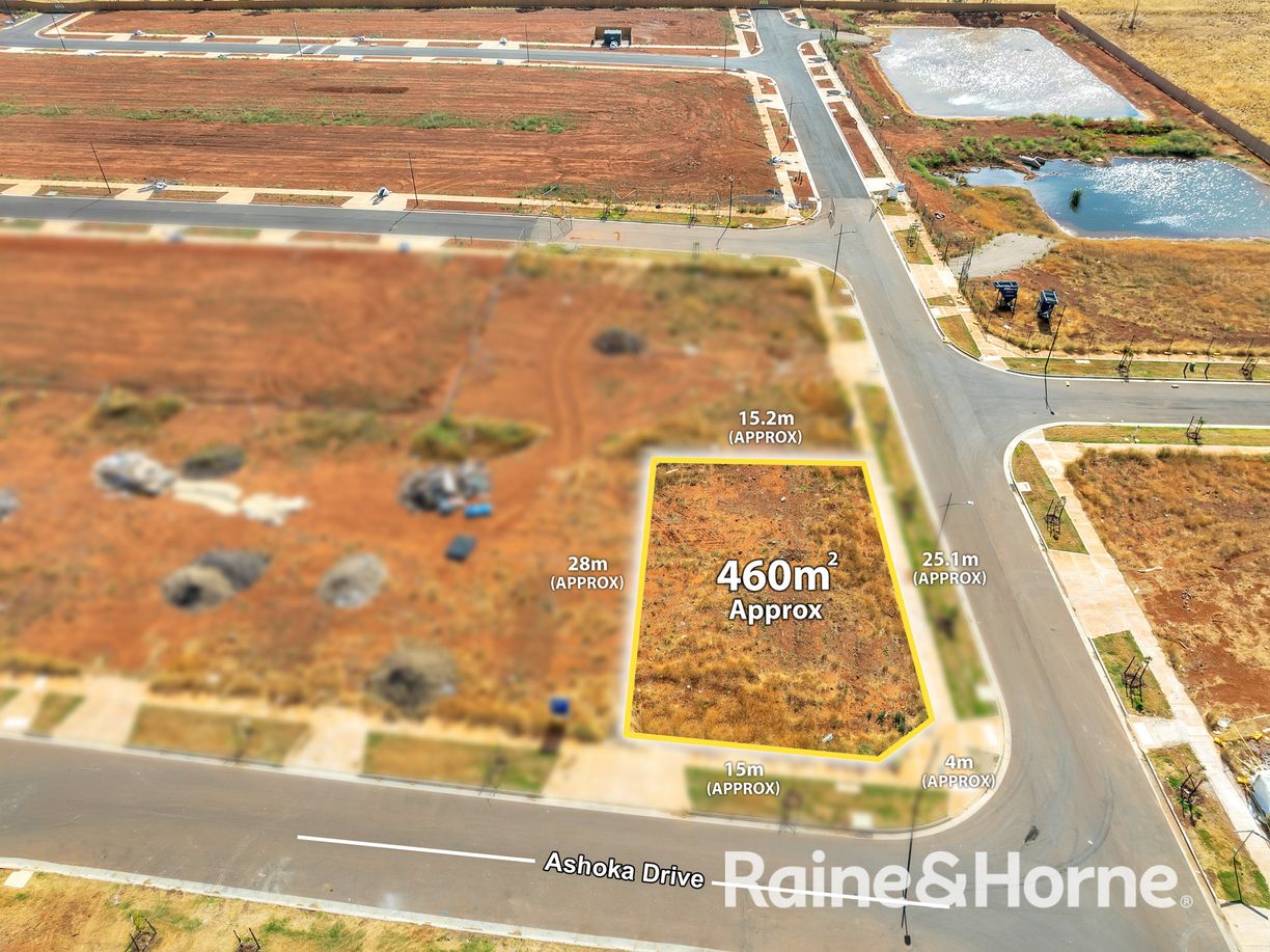 2 Ashoka Drive — photo 3 of 7