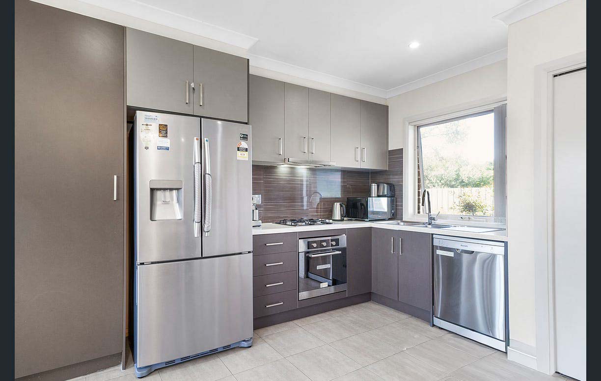 2/35 Cropley Crescent — photo 7 of 10