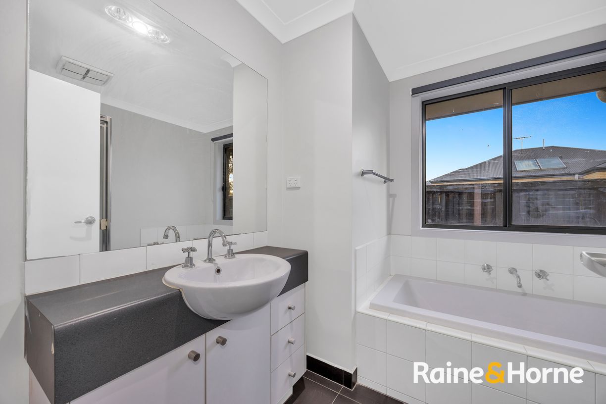 10 Crissa Street — photo 13 of 27