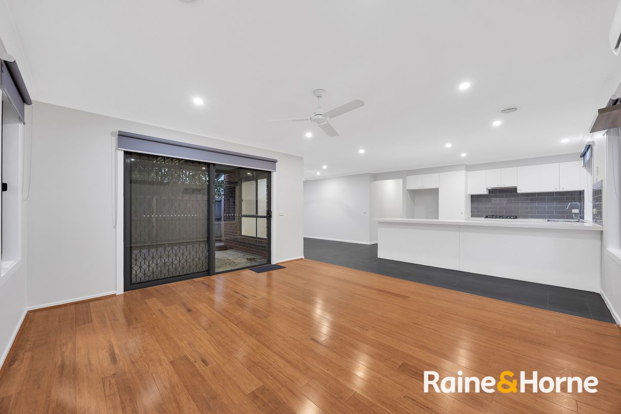 10 Crissa Street — photo 8 of 27