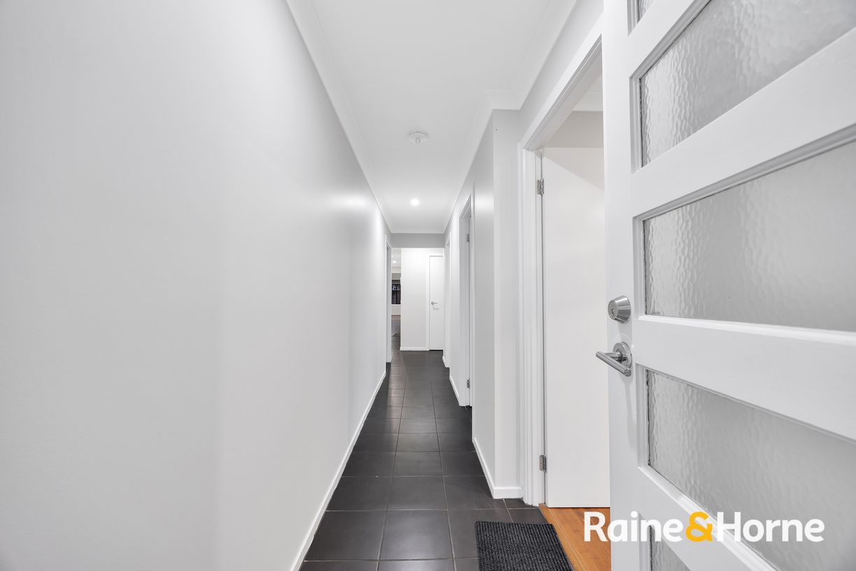 10 Crissa Street — photo 3 of 27