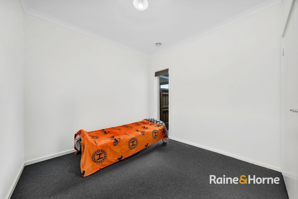 26 Pedra Avenue — photo 18 of 26