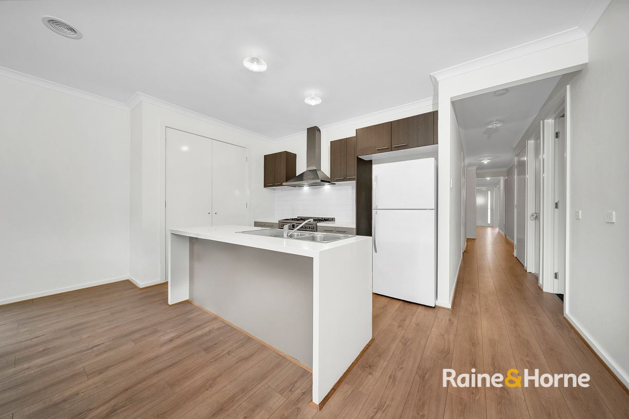26 Pedra Avenue — photo 7 of 26