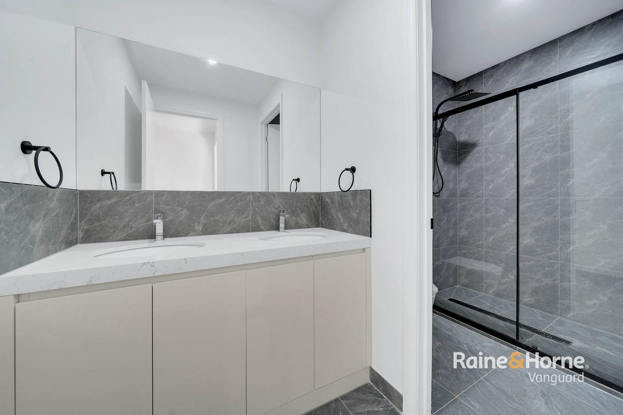 12 Otterbourne Road — photo 15 of 27