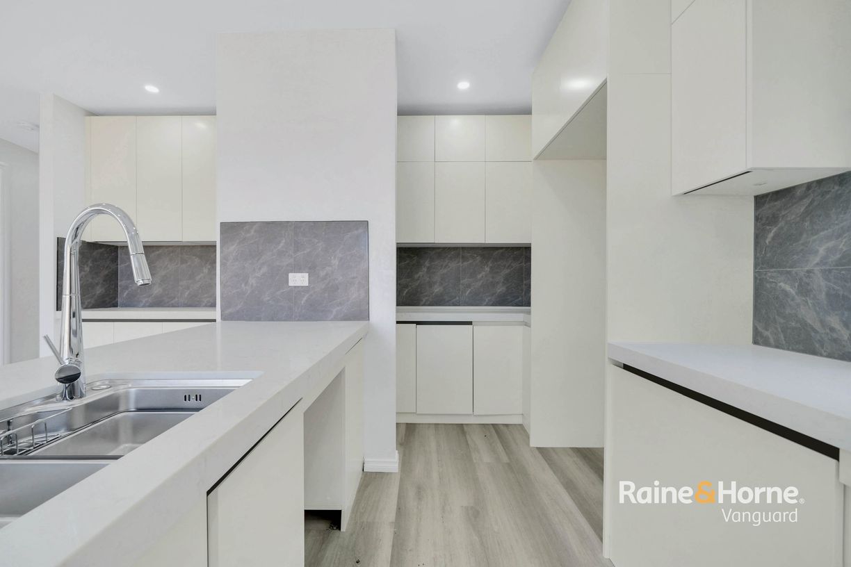 12 Otterbourne Road — photo 5 of 27