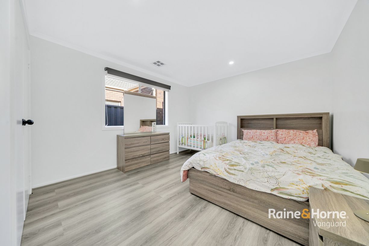75 Mareeba Way — photo 16 of 30