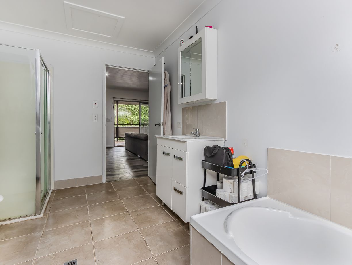 7/1 Castle Field Drive — photo 17 of 17