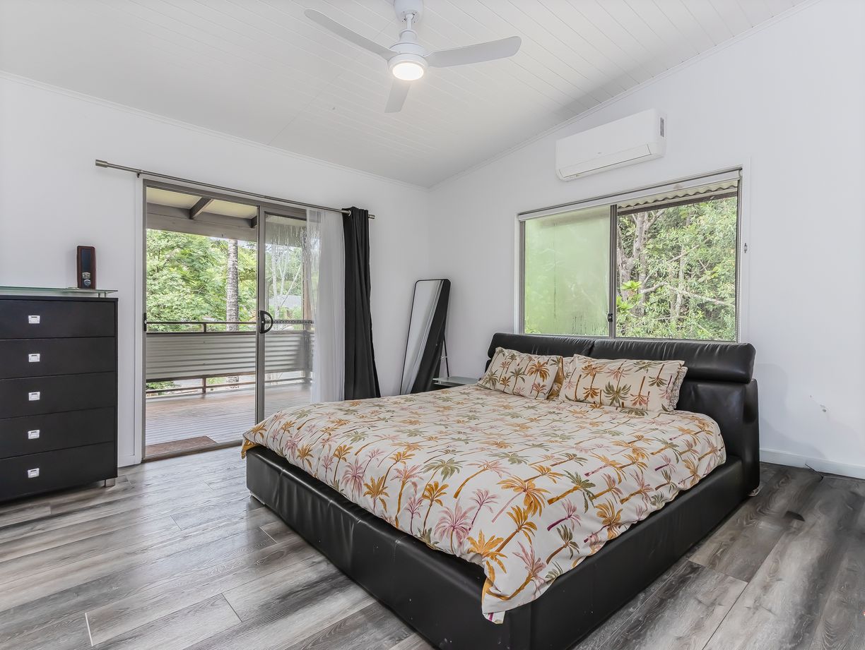 7/1 Castle Field Drive — photo 10 of 17