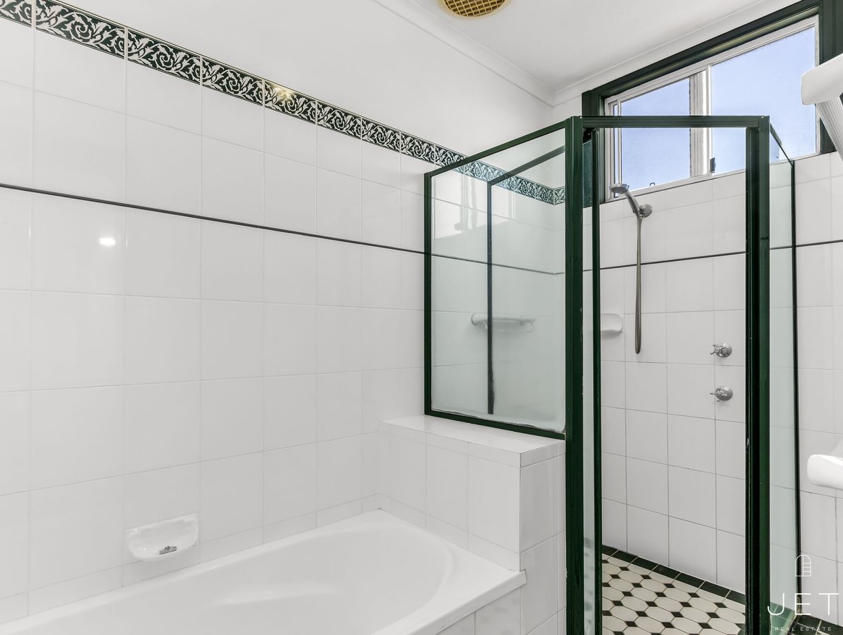 16 George Street — photo 15 of 22