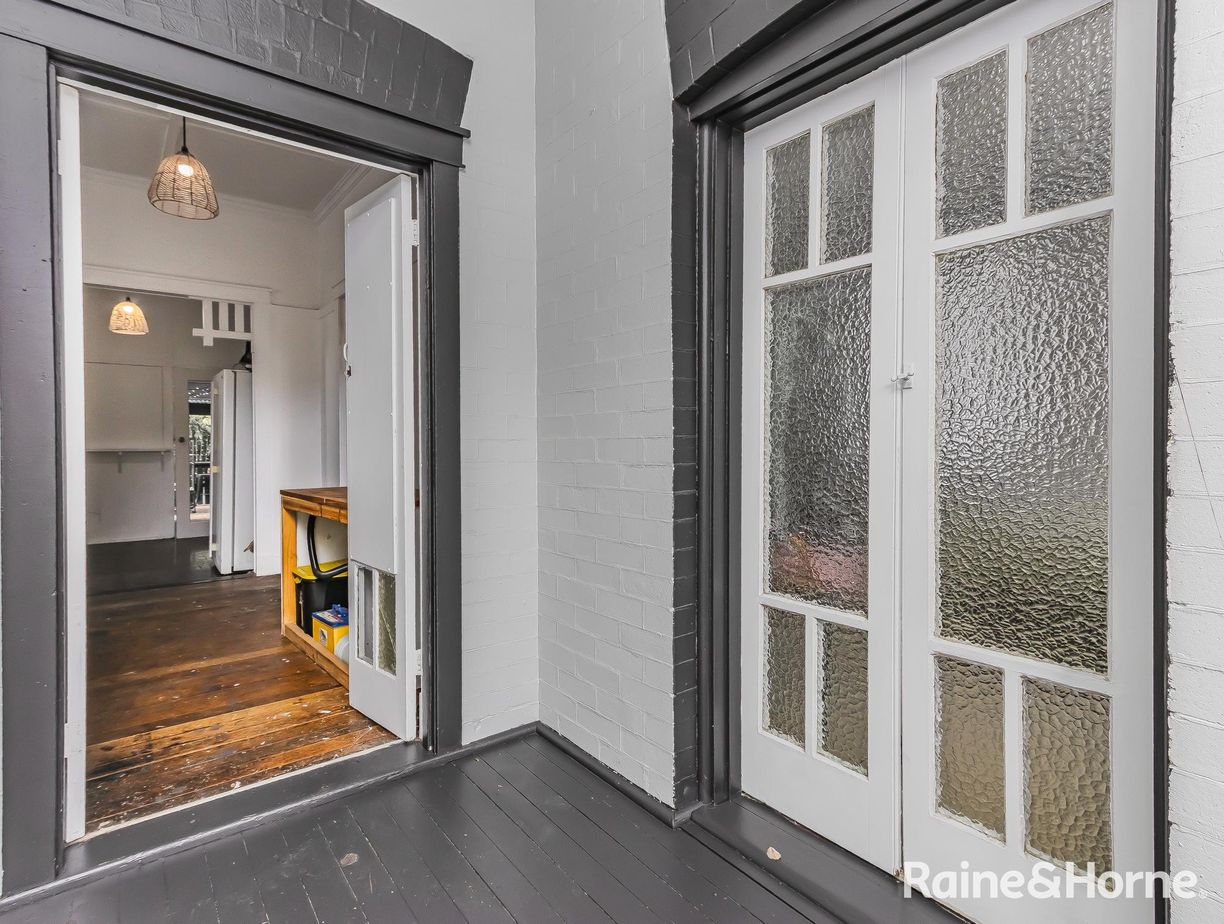 46 Brisbane Street — photo 9 of 22