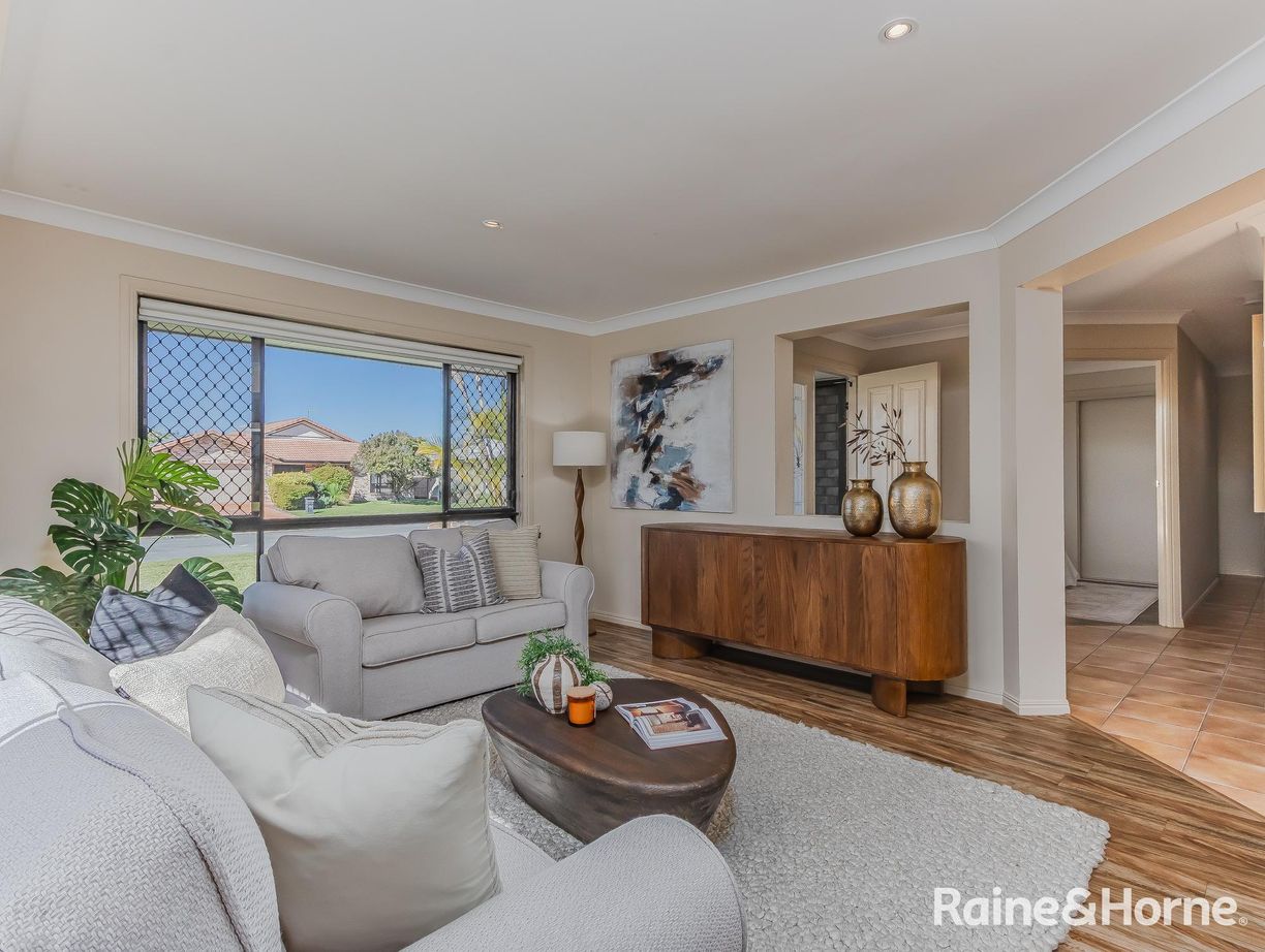 24 Taylor Drive — photo 4 of 29