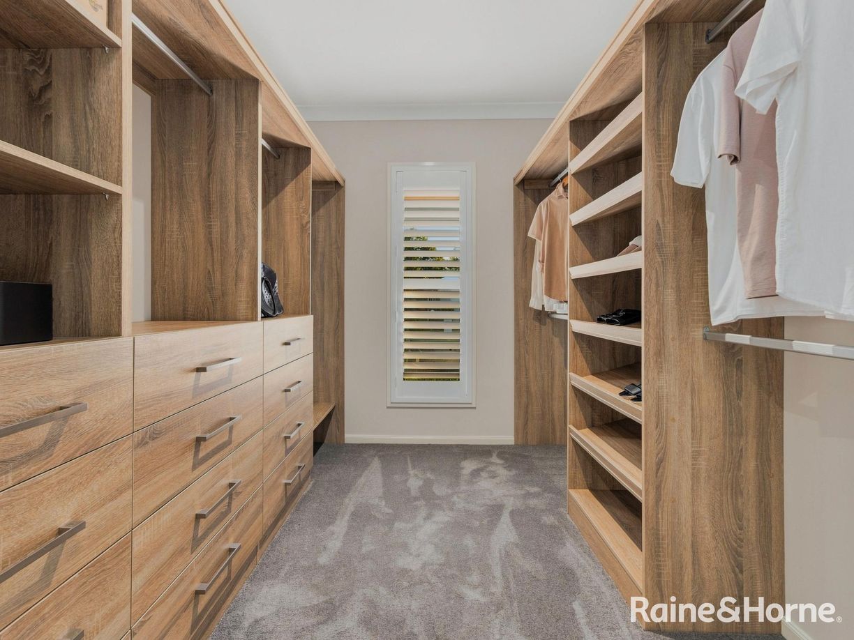 8 Hemlock Street — photo 22 of 30