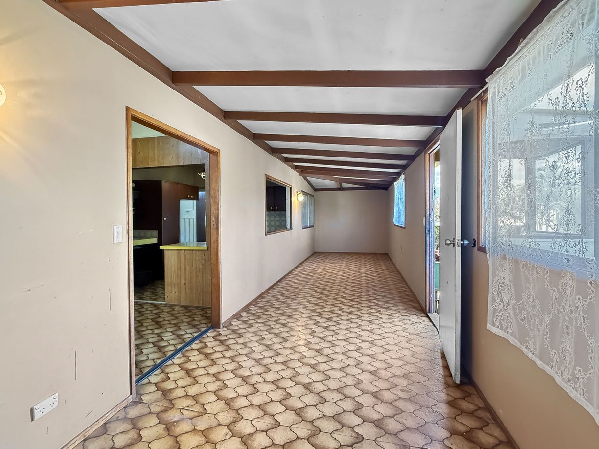 62 Wollumbin Street — photo 9 of 15