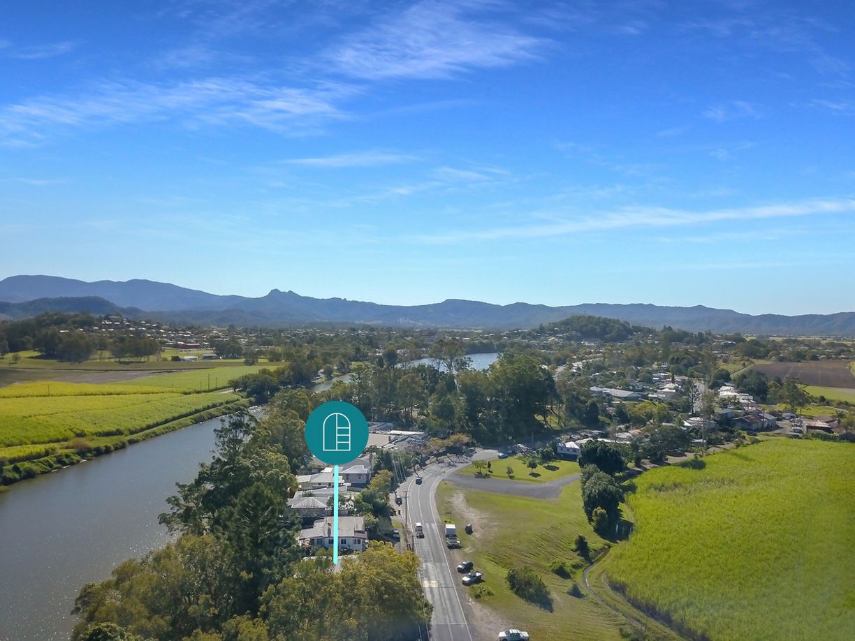 449 Tweed Valley Way — photo 8 of 20