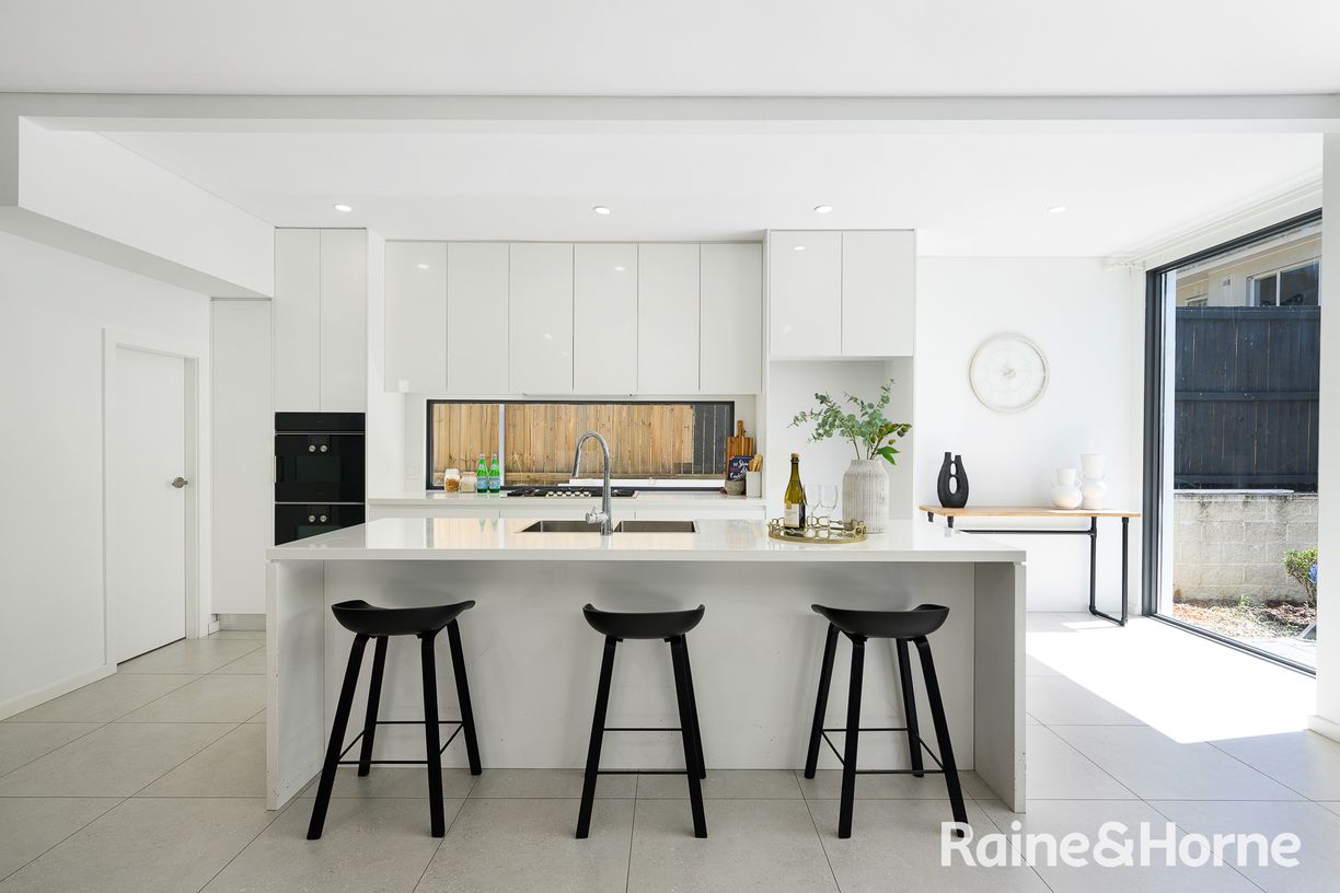3 Burton Place — photo 4 of 30