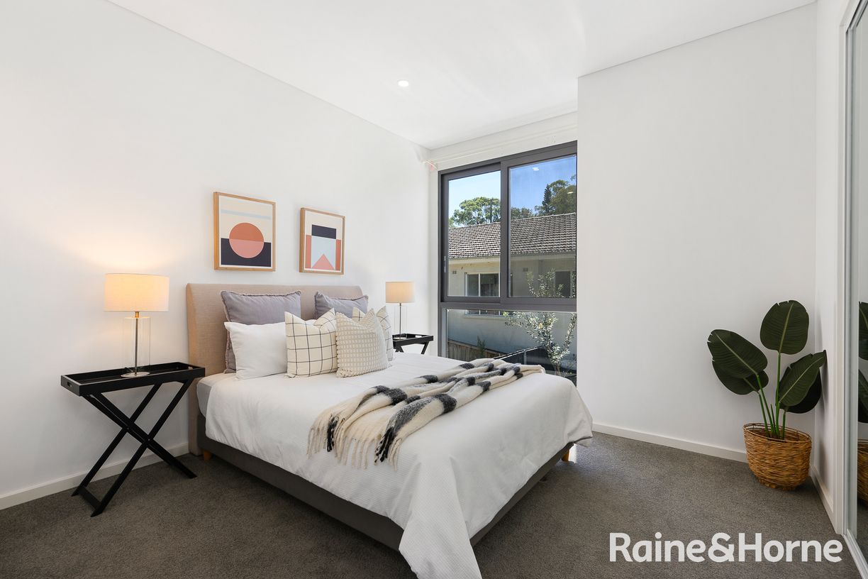 3 Burton Place — photo 7 of 30