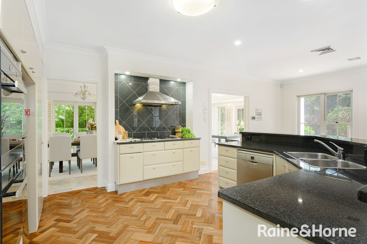 10 Ganmain Road — photo 5 of 30