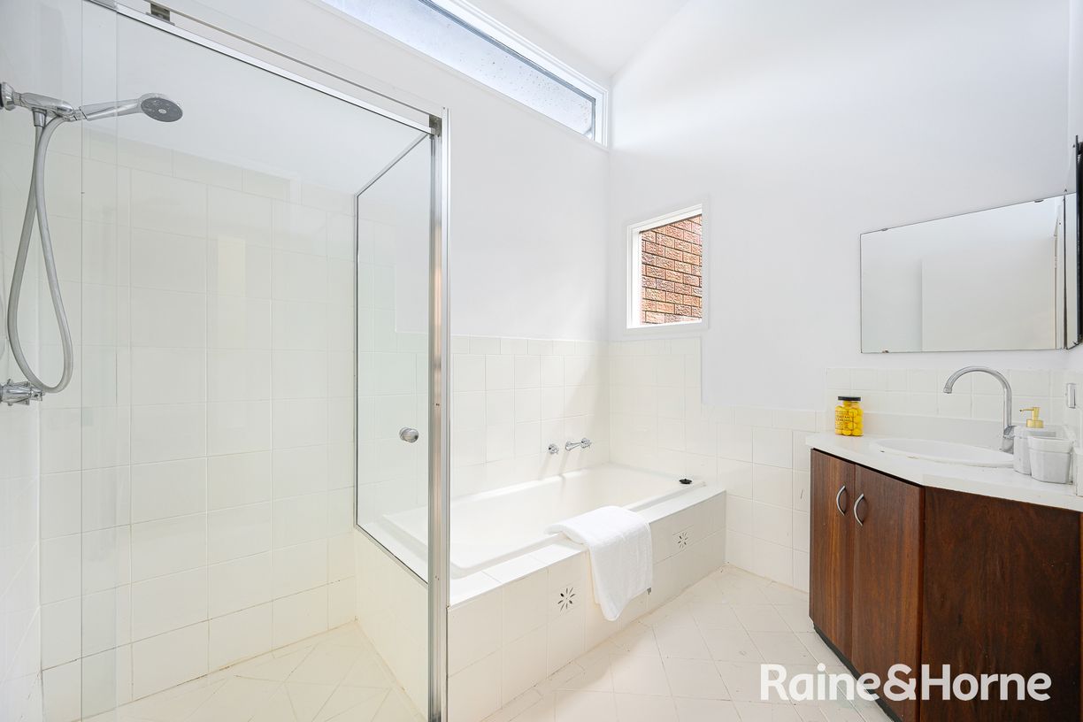76 Campbell Drive — photo 13 of 20
