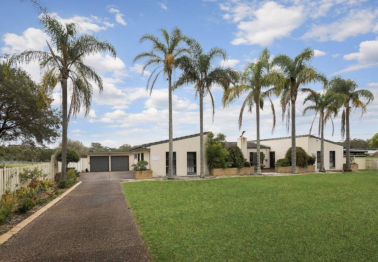 117-127 Hakone Road — photo from Raine & Horne Pymble