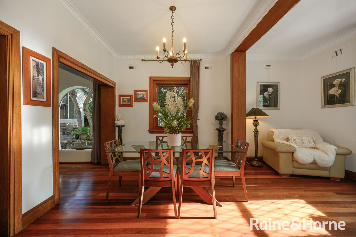 9 Kimbarra Road — photo 5 of 12
