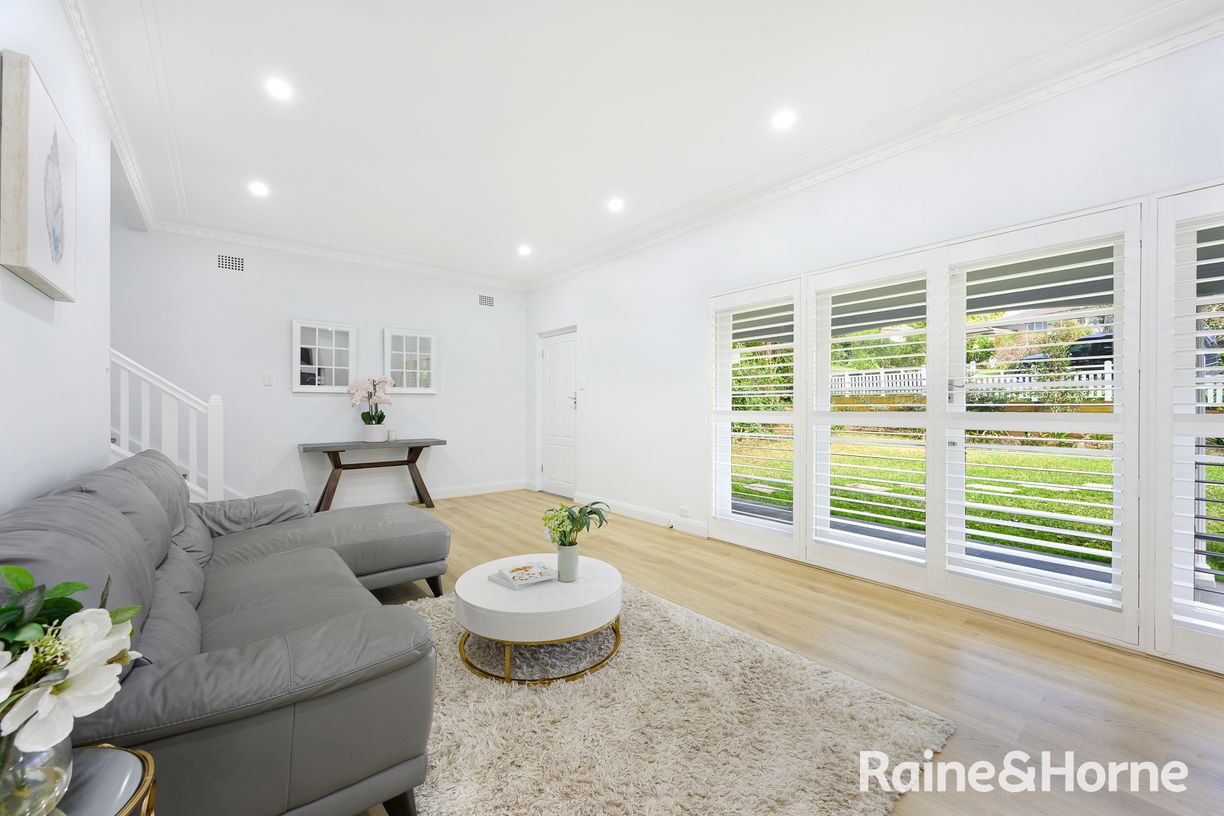 2 Rawson Crescent — photo 11 of 21