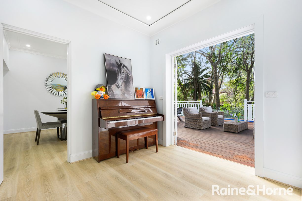 2 Rawson Crescent — photo 17 of 21
