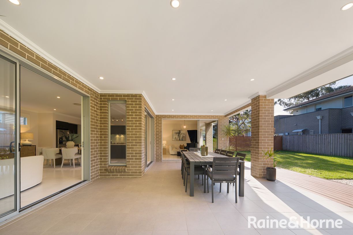 5 Anoushka Place — photo 16 of 22