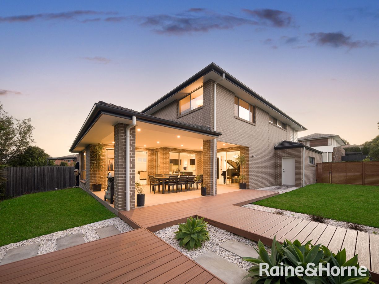 5 Anoushka Place — photo 3 of 22