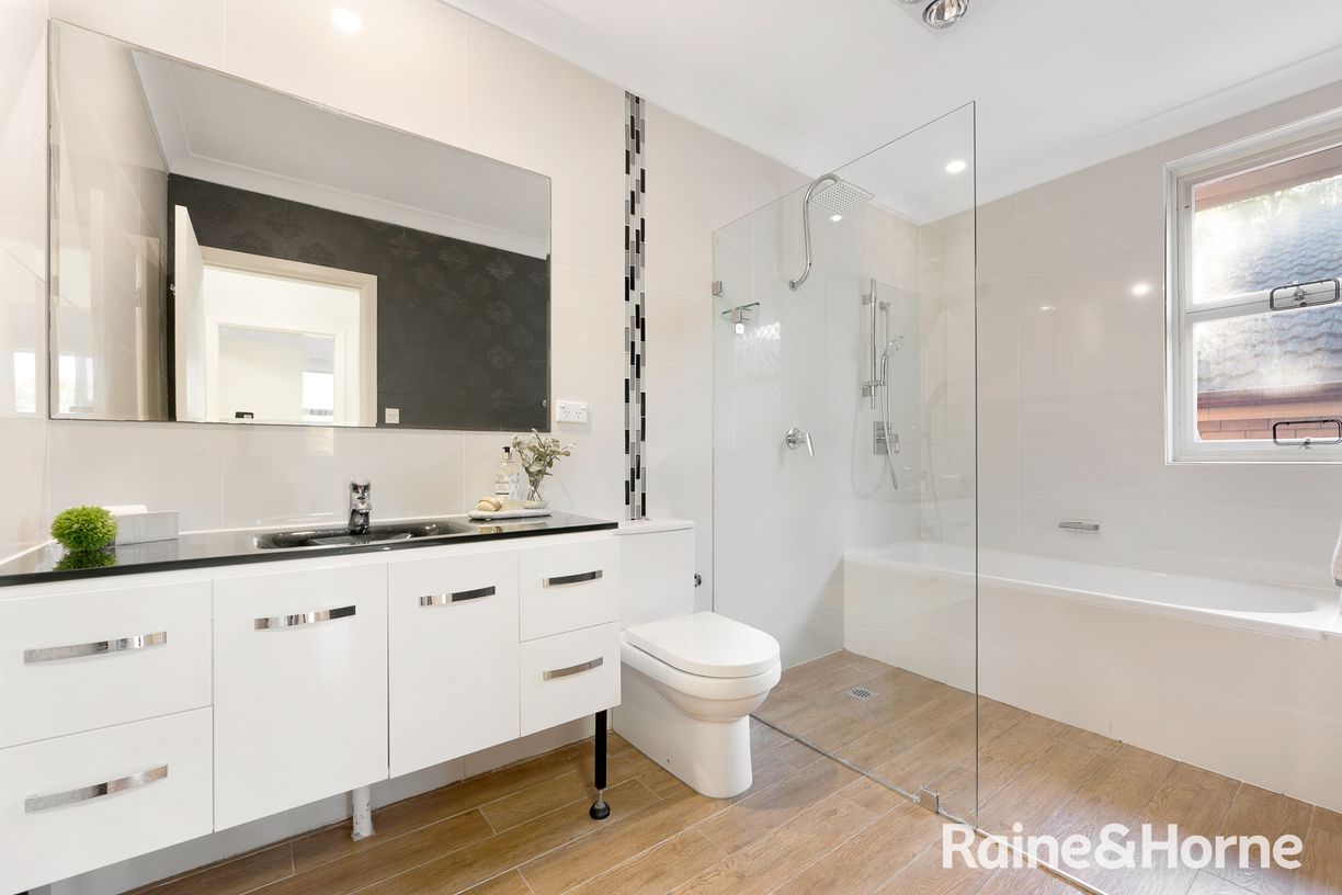 124 Fullers Road — photo 12 of 19