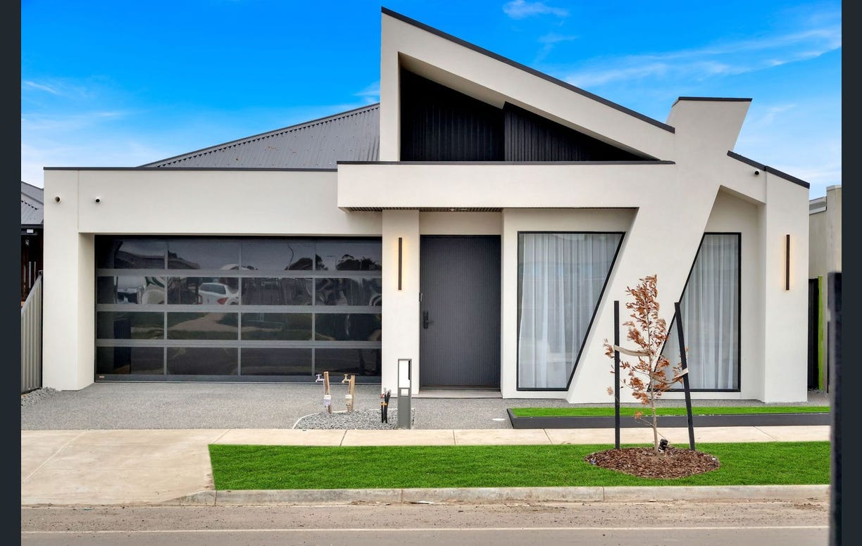 Wollert, VIC 3750 — photo from Raine & Horne Mickleham