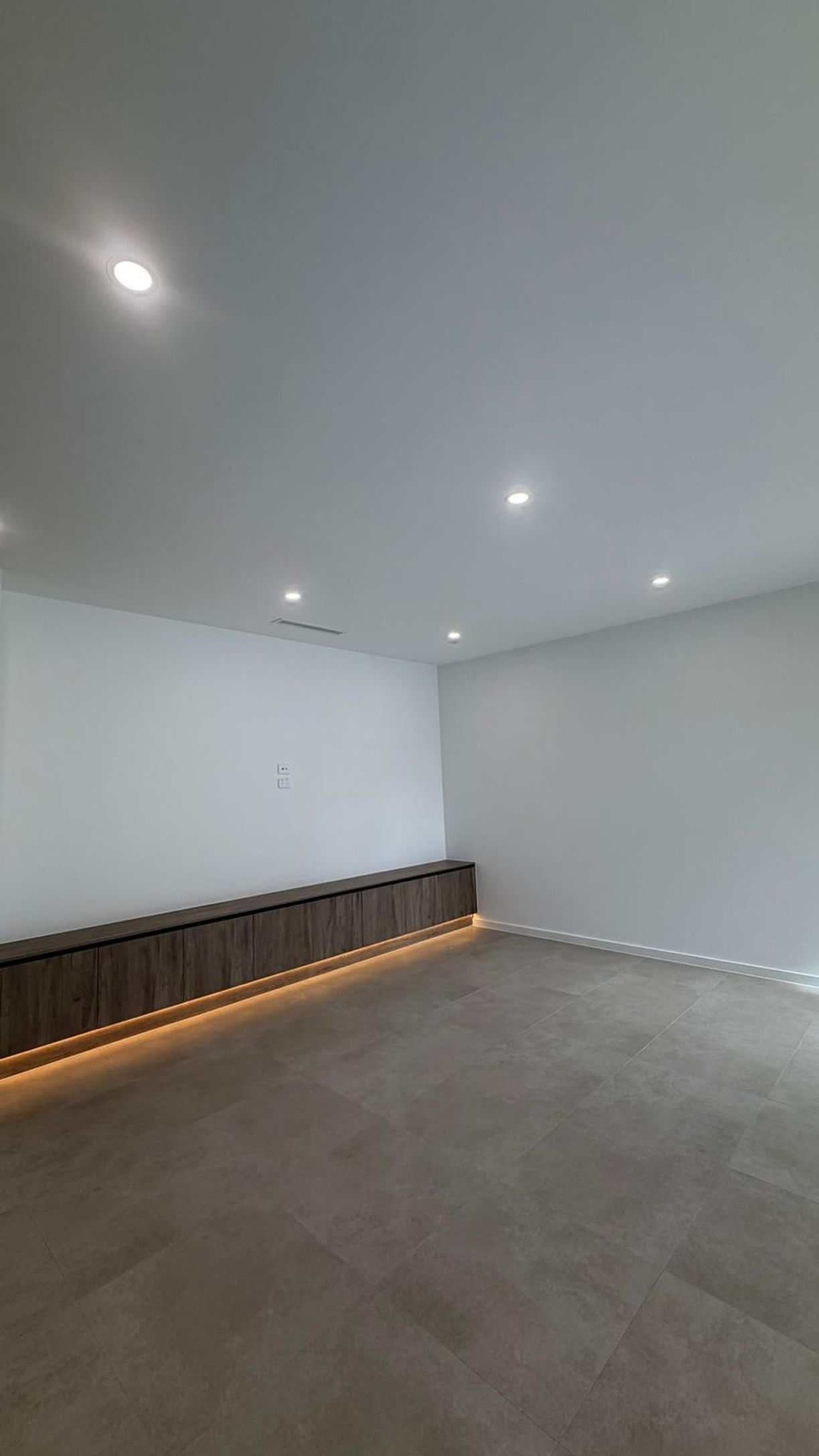 Kurrajong Road, Mickleham VIC — photo 8 of 13