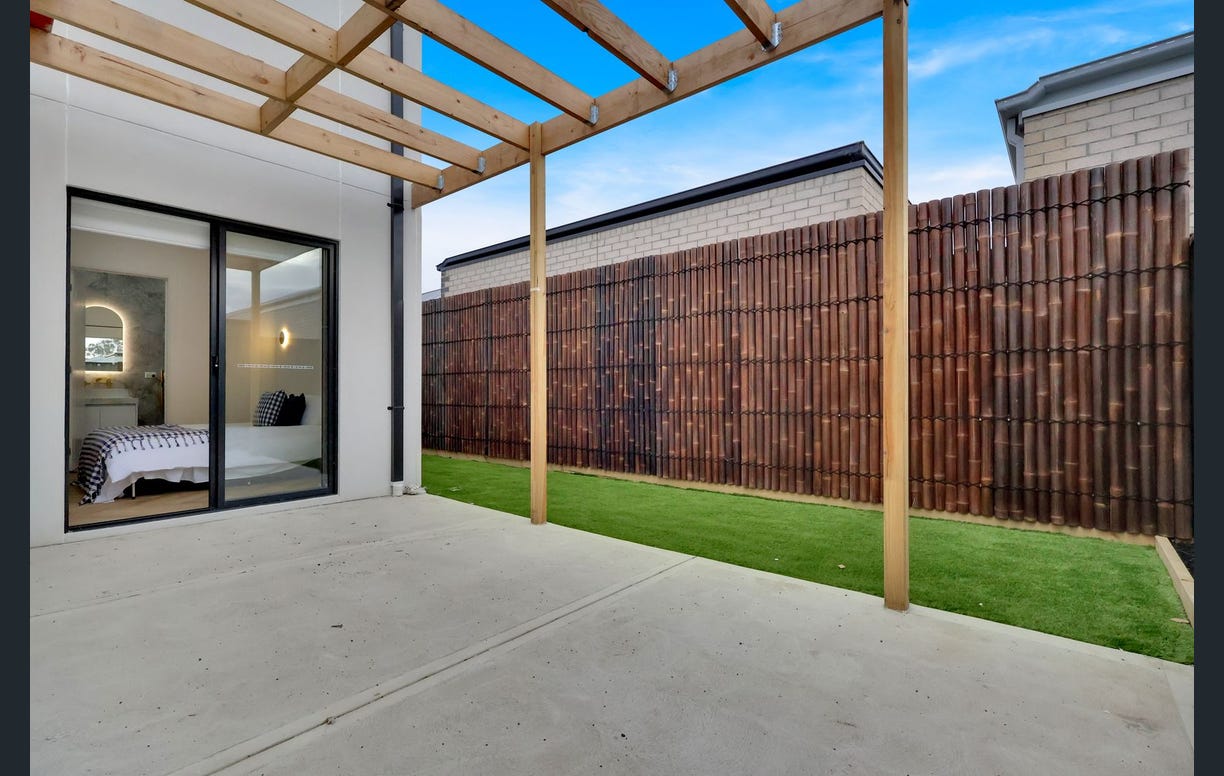 Kurrajong Road, Mickleham VIC — photo 18 of 18