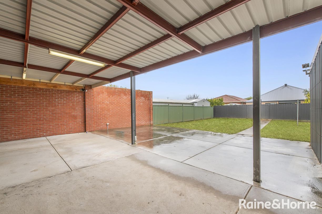 22 Yaringa Court — photo 6 of 10