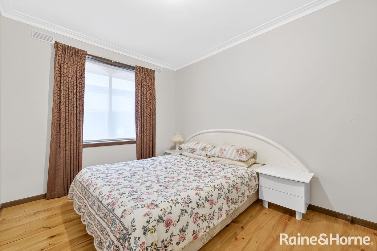 22 Yaringa Court — photo 9 of 10