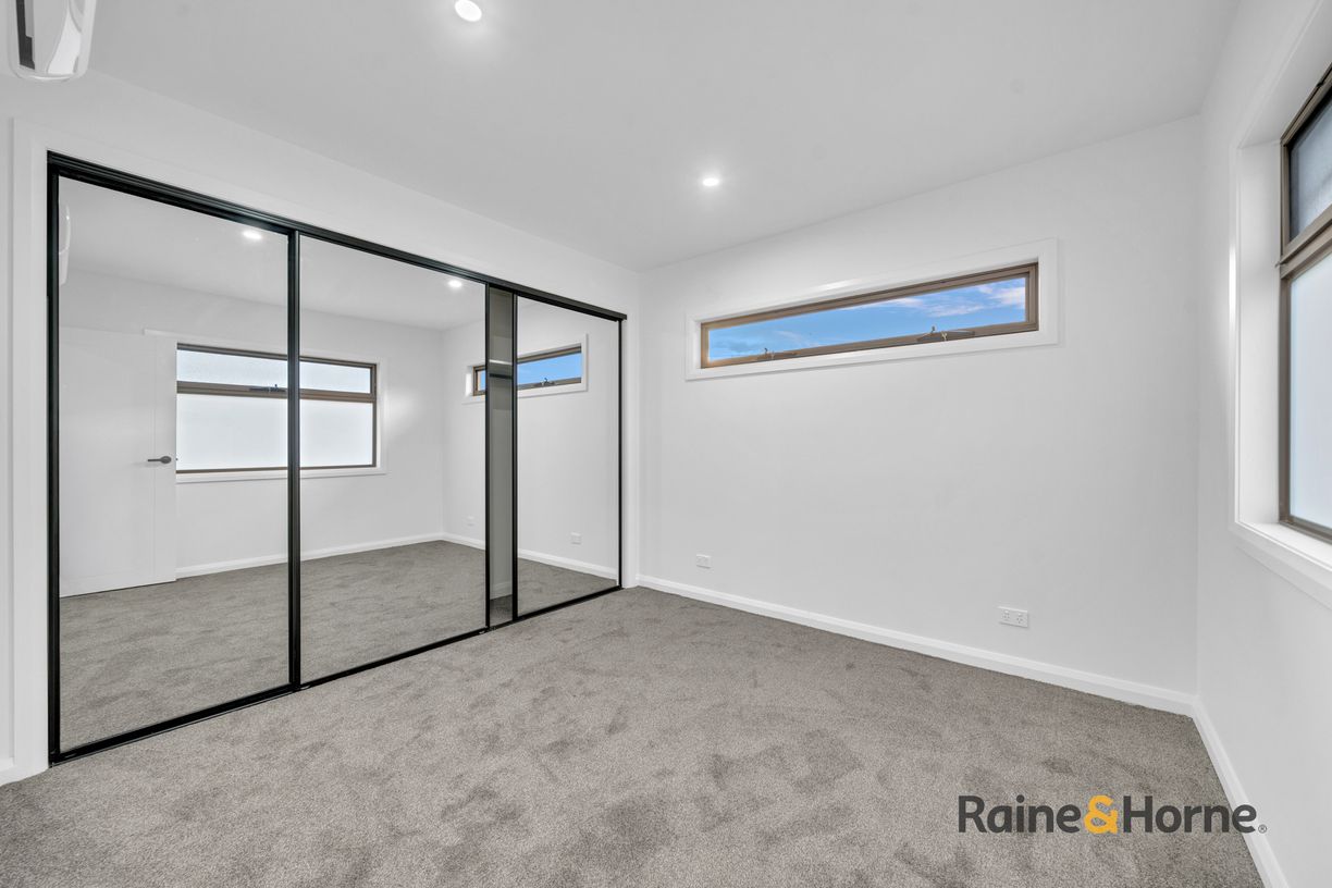 2/179 Palmerston Road — photo 3 of 13