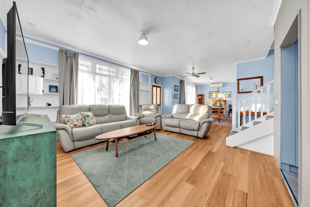 5 Franklin Court — photo 3 of 28