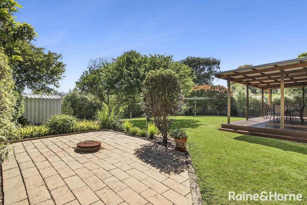 6 WARATAH Street — photo 10 of 10