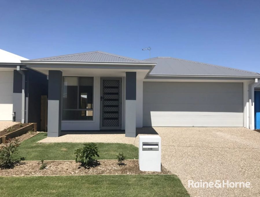 110 Napier Circuit, Silkstone QLD 4304