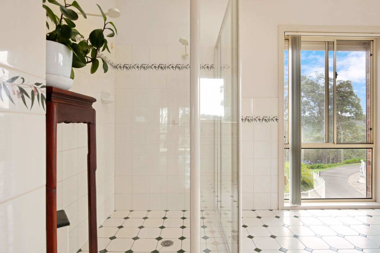 17 Batemans Road — photo 17 of 30