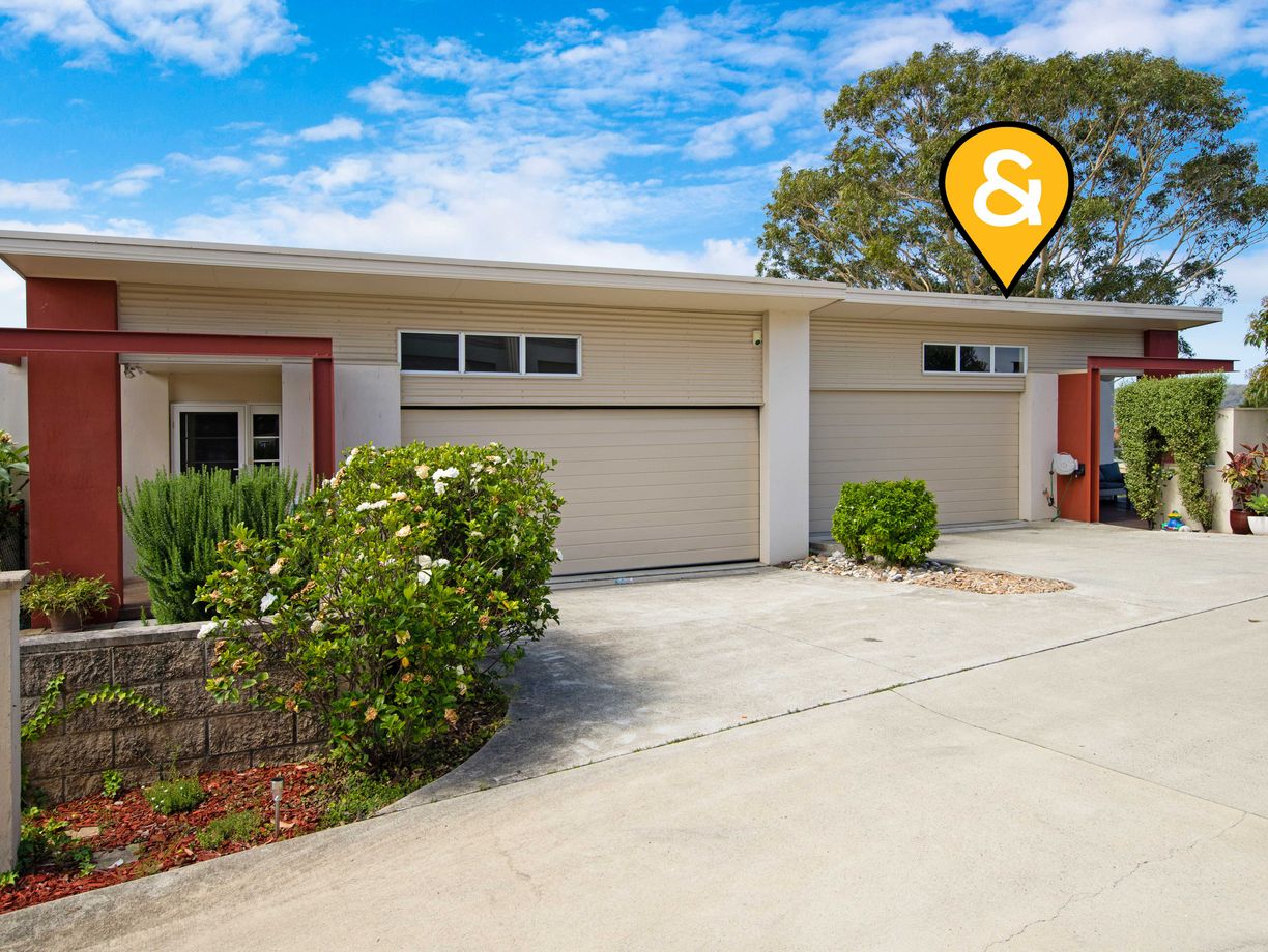 2/19A Bavarde Avenue — photo from Raine & Horne Batemans Bay