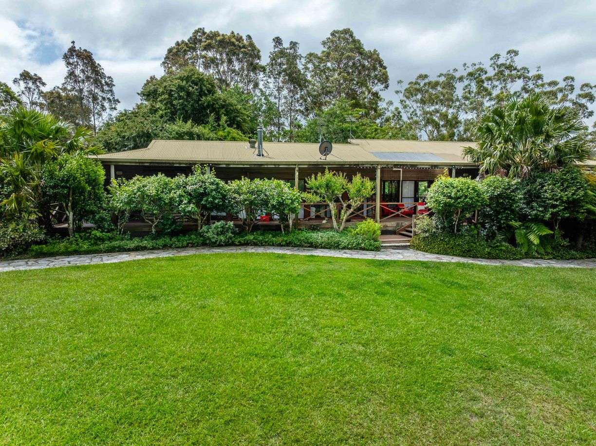 562 The River Road — photo from Raine & Horne Batemans Bay
