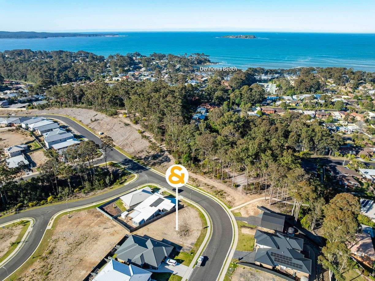 59 Freycinet Drive — photo 3 of 10